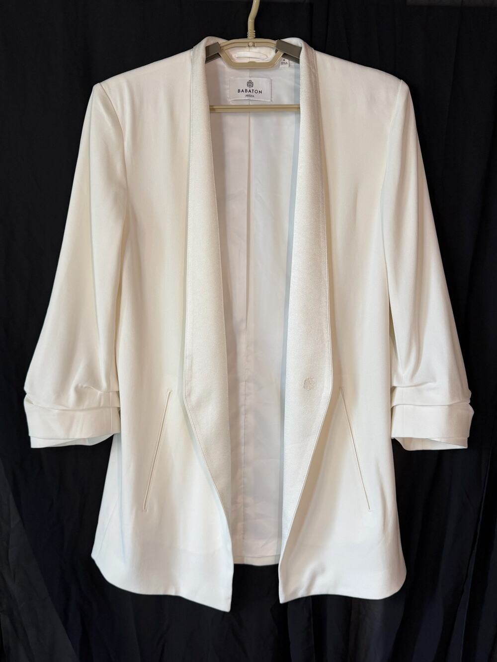 Aritzia Babaton Power Blazer White Cream Ruched Sleeve 6 Office Siren